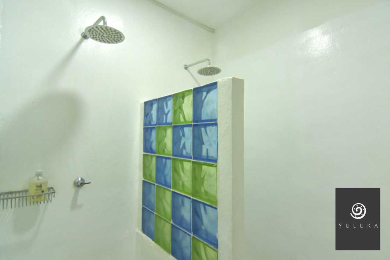 Yuluka Hostel Apulo Exteriör bild