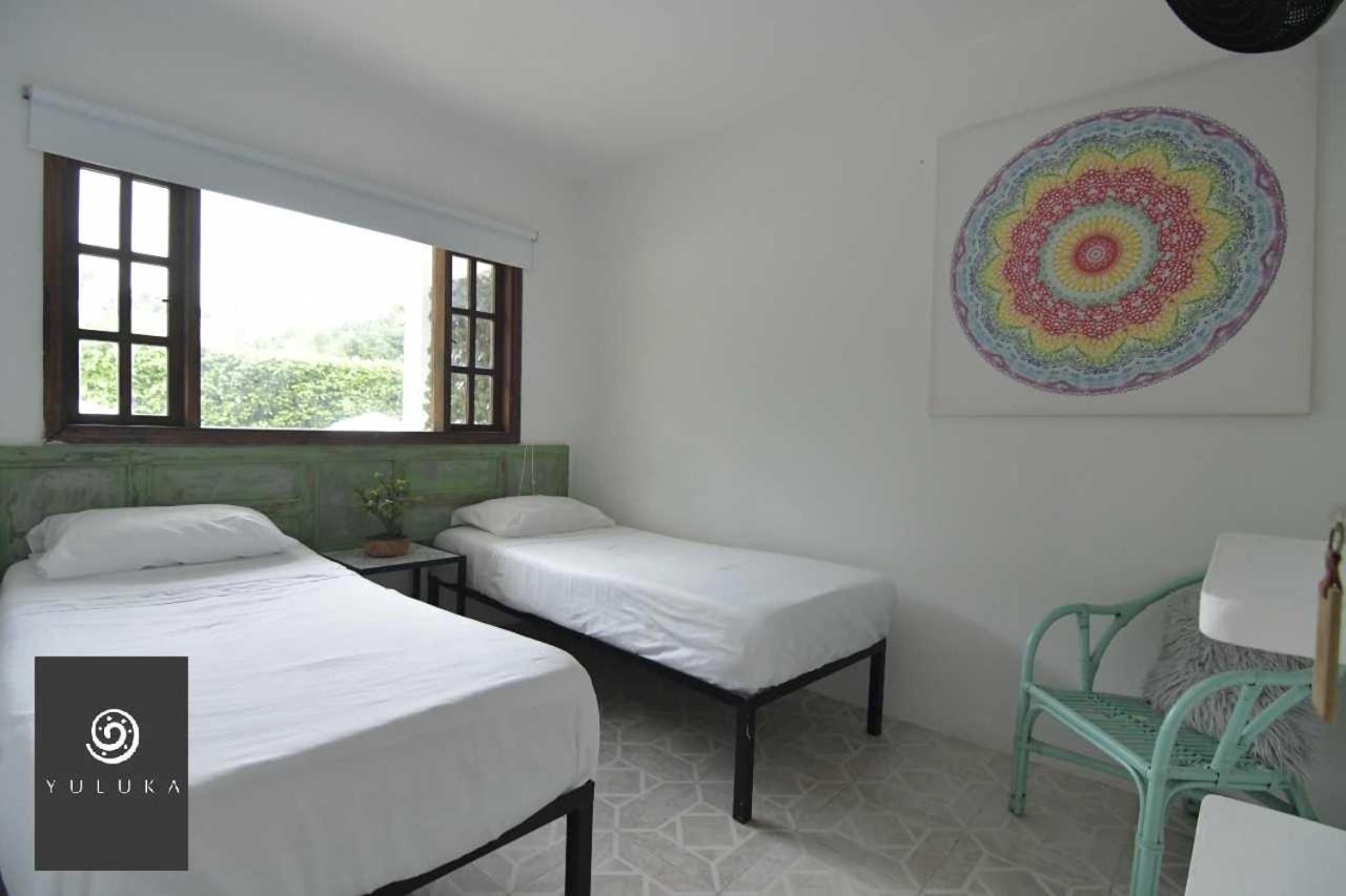 Yuluka Hostel Apulo Exteriör bild